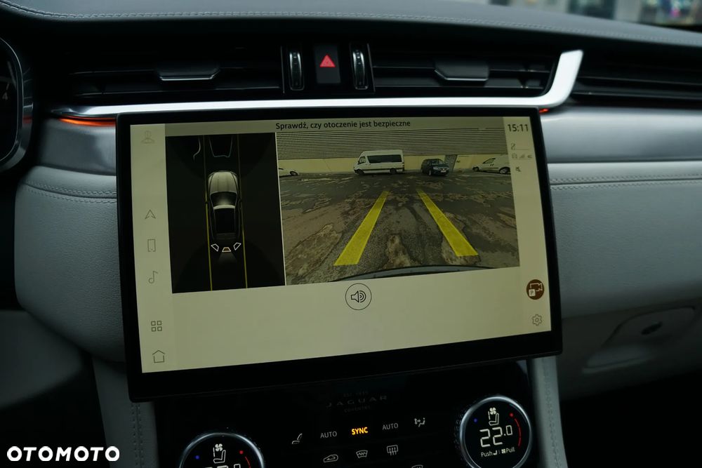 Jaguar F-Pace 2.0 P250 mHEV AWD R-Dynamic Black - 33