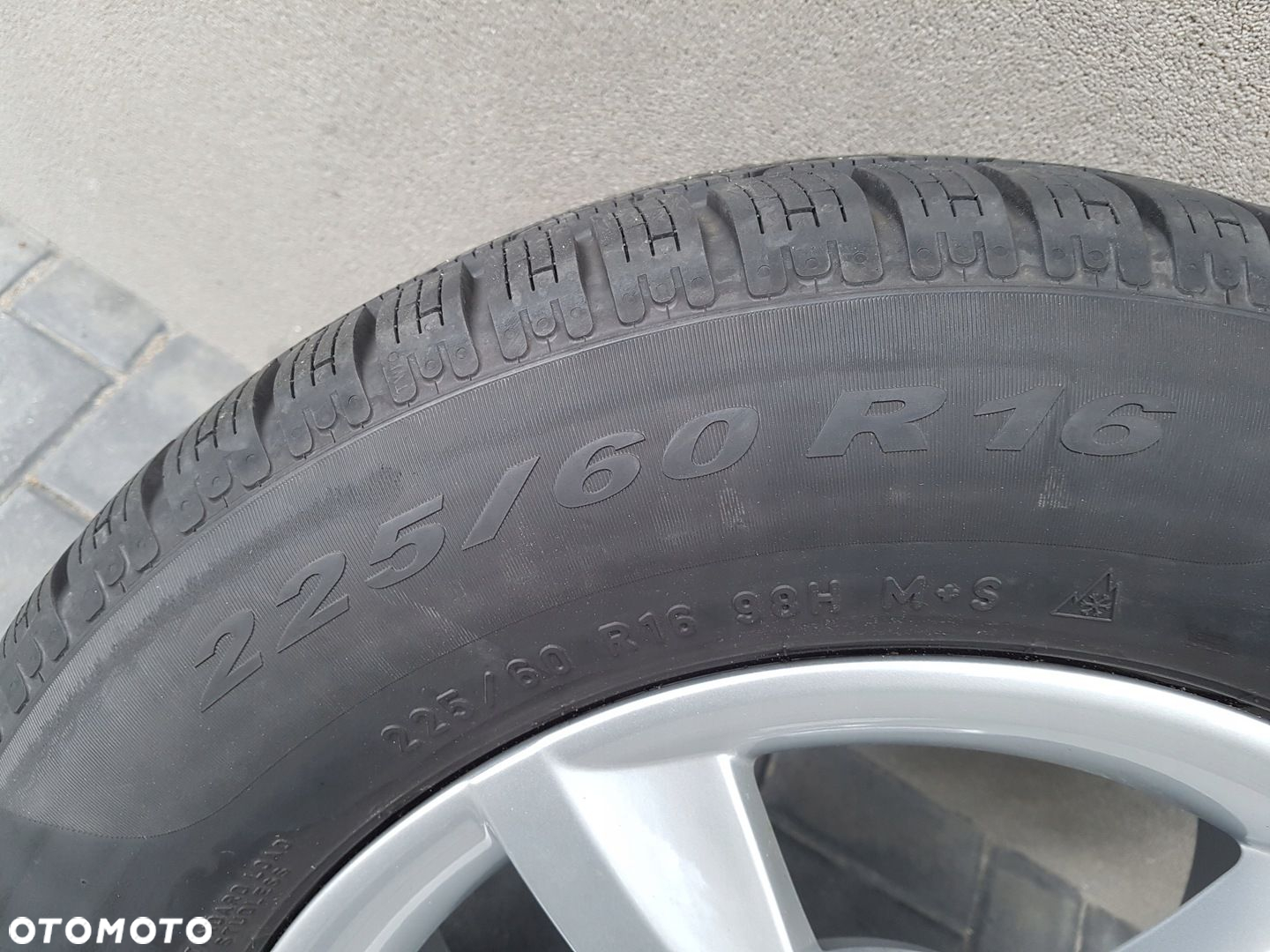 AUDI A6 C7 koła zimowe felga felgi 225/60/16 4G0071496 - 16