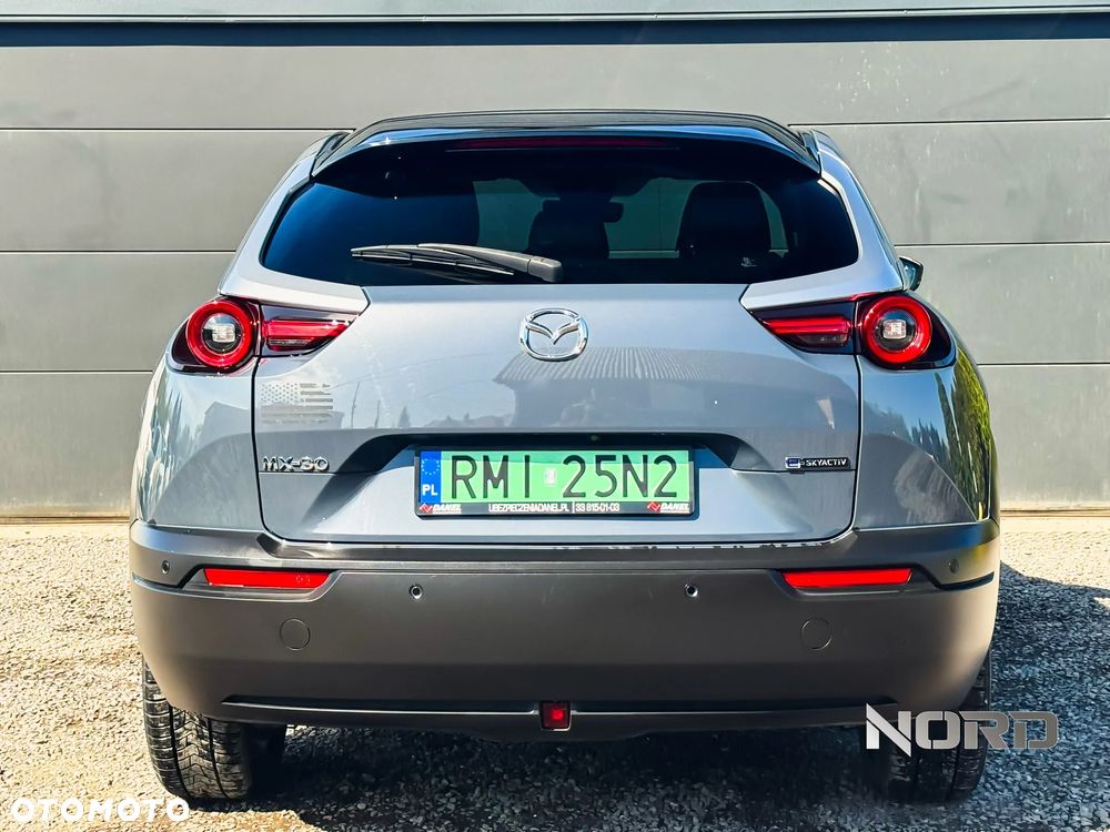 Mazda MX-30 e-SKYACTIV - 9