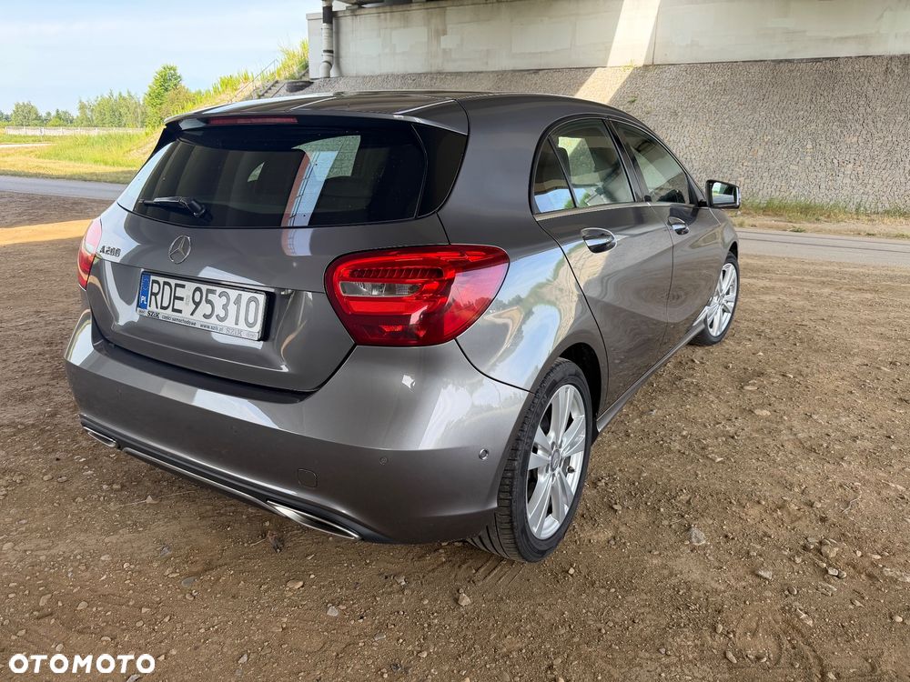 Mercedes-Benz Klasa A 200 (BlueEFFICIENCY) Urban - 22