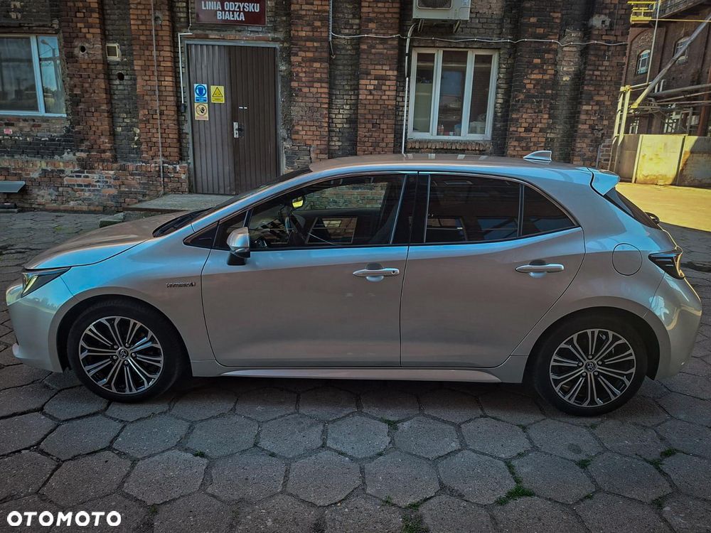 Toyota Corolla - 5