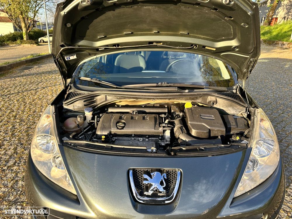Peugeot 207 1.4 16V Active - 31