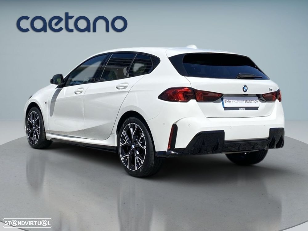 BMW 116 Pack Desportivo M — fotografia 23