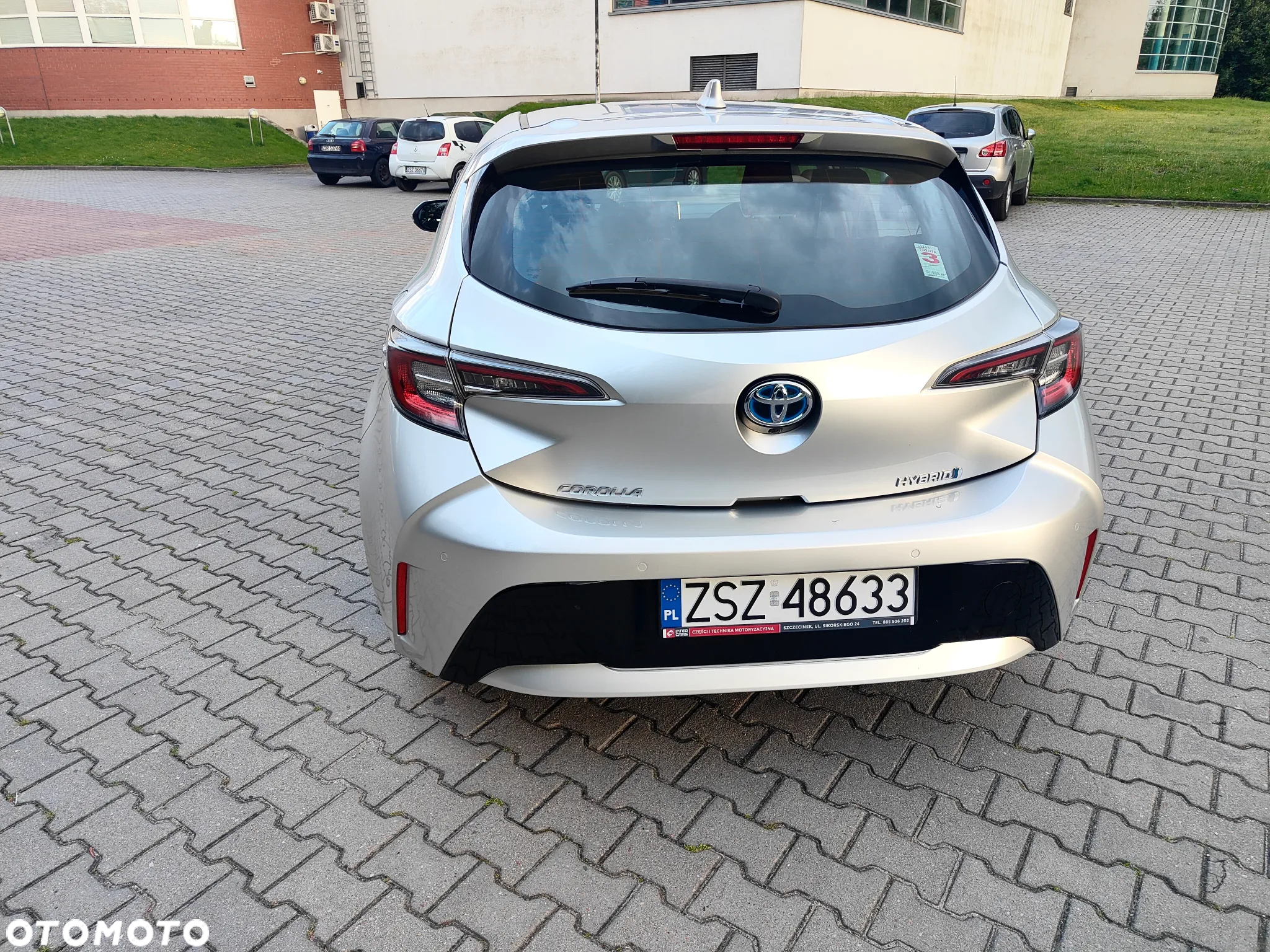 Toyota Corolla 1.8 Hybrid Executive - 4