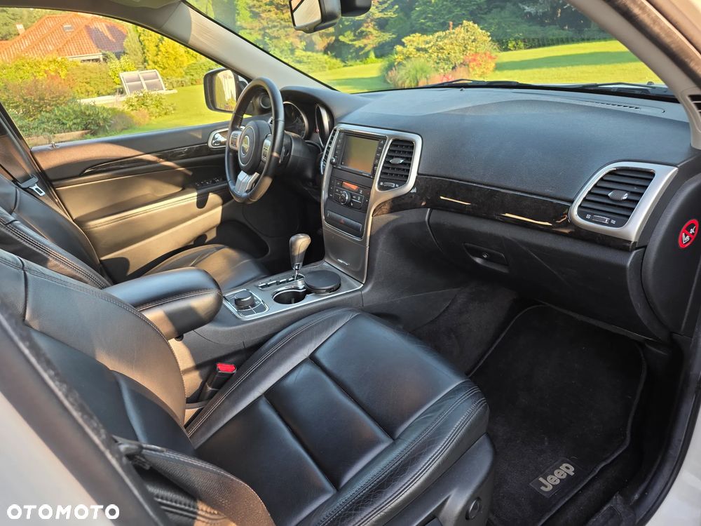 Jeep Grand Cherokee 3.0I CRD Laredo - 14