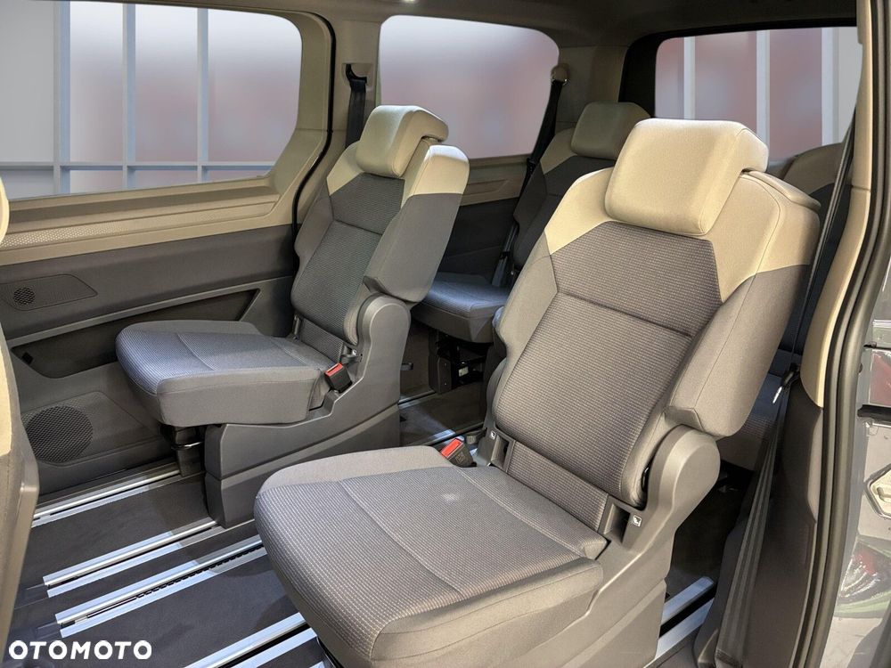 Volkswagen Multivan 2.0 TDI L2 Family DSG - 16
