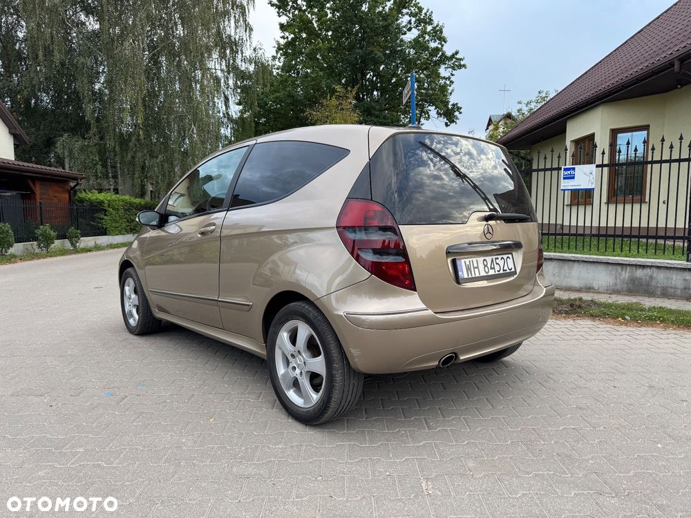 Mercedes-Benz Klasa A 170 Avantgarde - 9