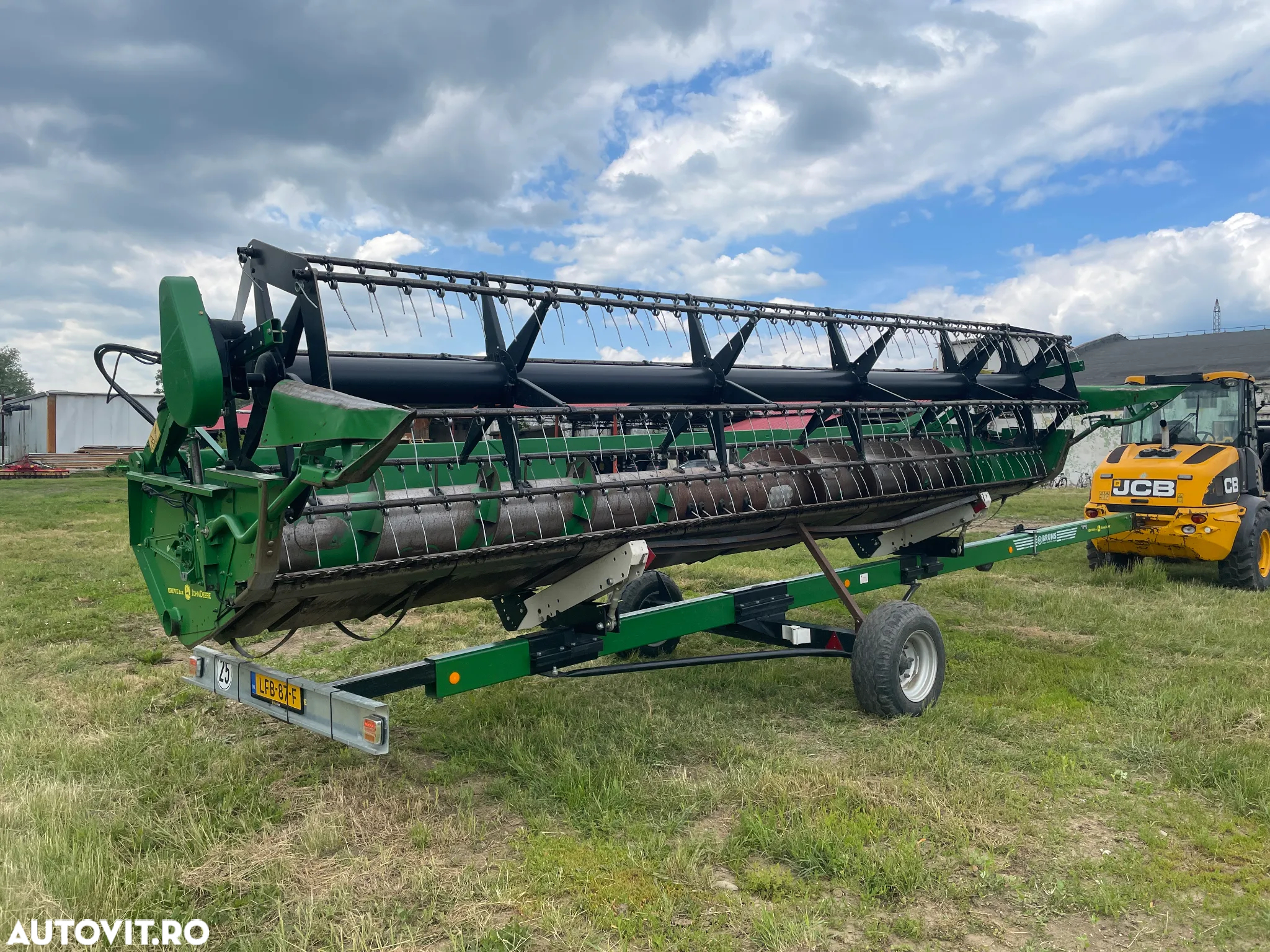 John Deere 9780 CTS Hillmaster - 8