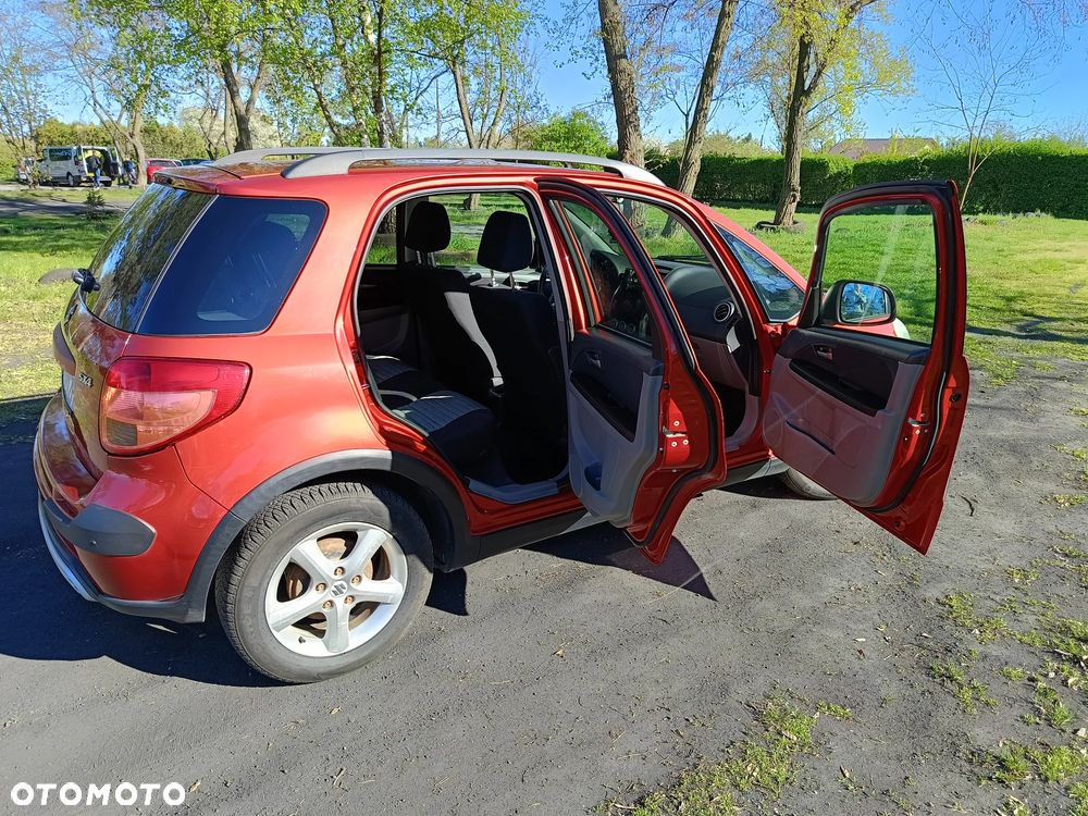 Suzuki SX4 1.6 GLX / Comfort - 15