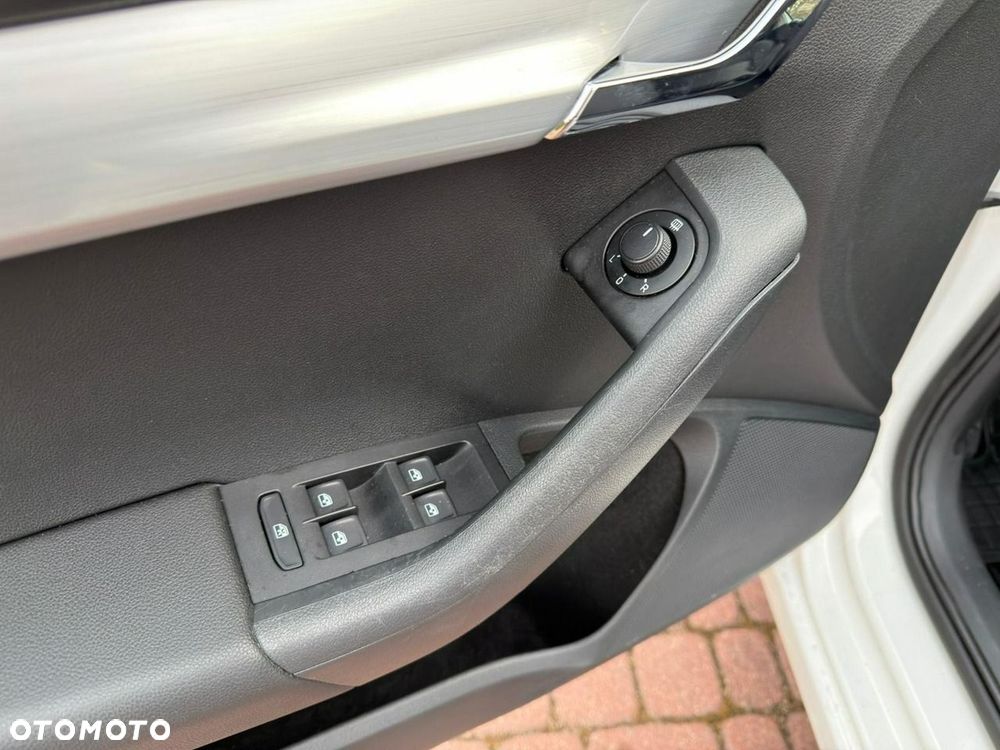 Skoda Octavia 1.6 TDI Ambition - 41