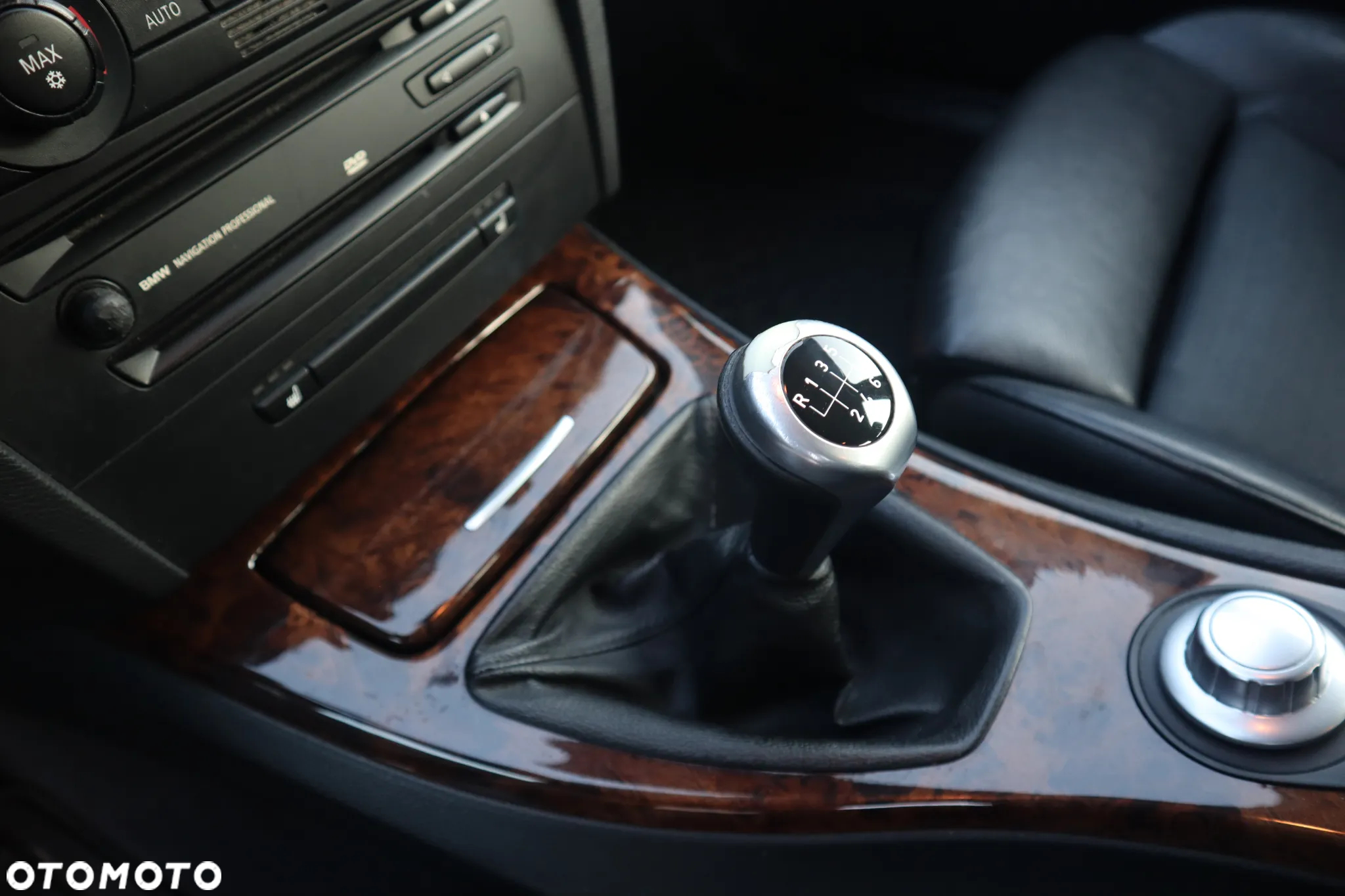 BMW Seria 3 325i - 16