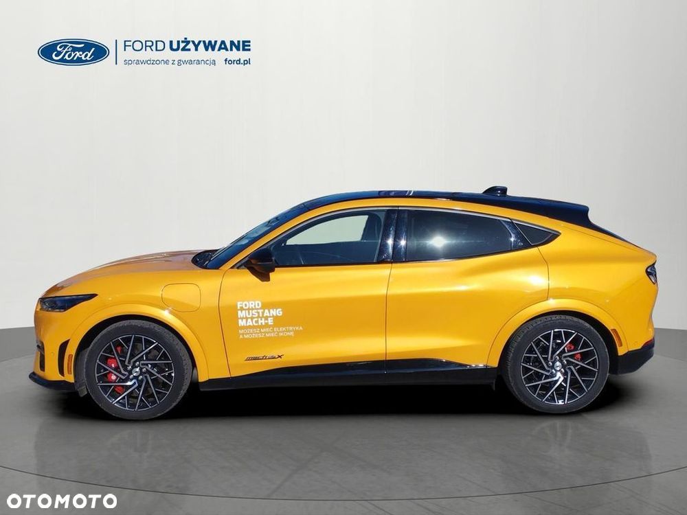 Ford Mustang Mach-E - 12