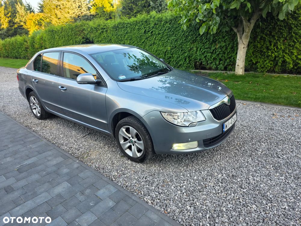 Skoda Superb 2.0 TDI Ambition Outdoor DSG - 1