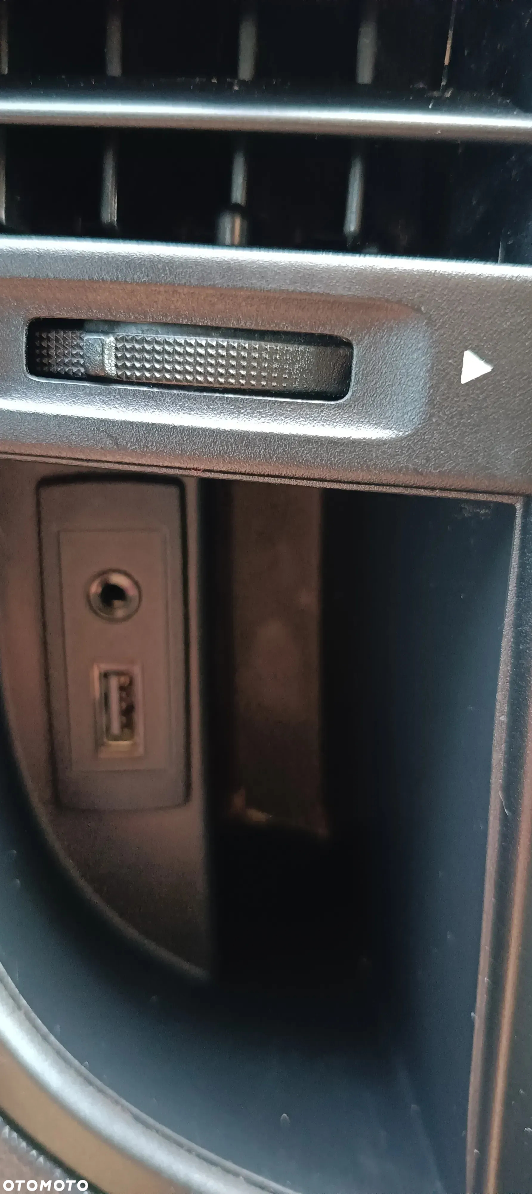 Mercedes-Benz Vito Trafic Vivaro 2017 r 181000 km klima tempomat kamera - 33