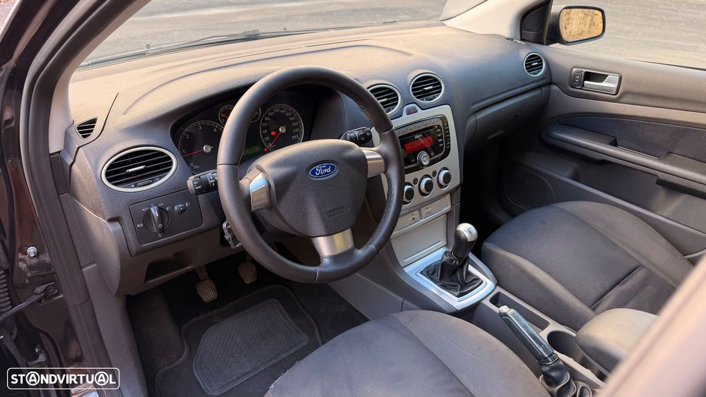 Ford Focus SW 1.6 TDCi Trend - 17