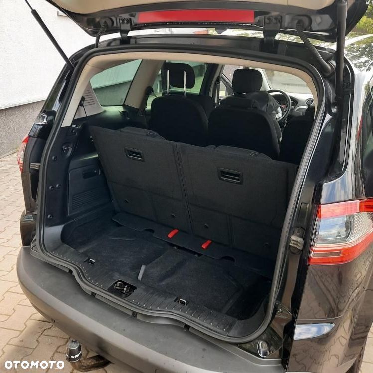 Ford S-Max 2.0 TDCi DPF Trend - 3