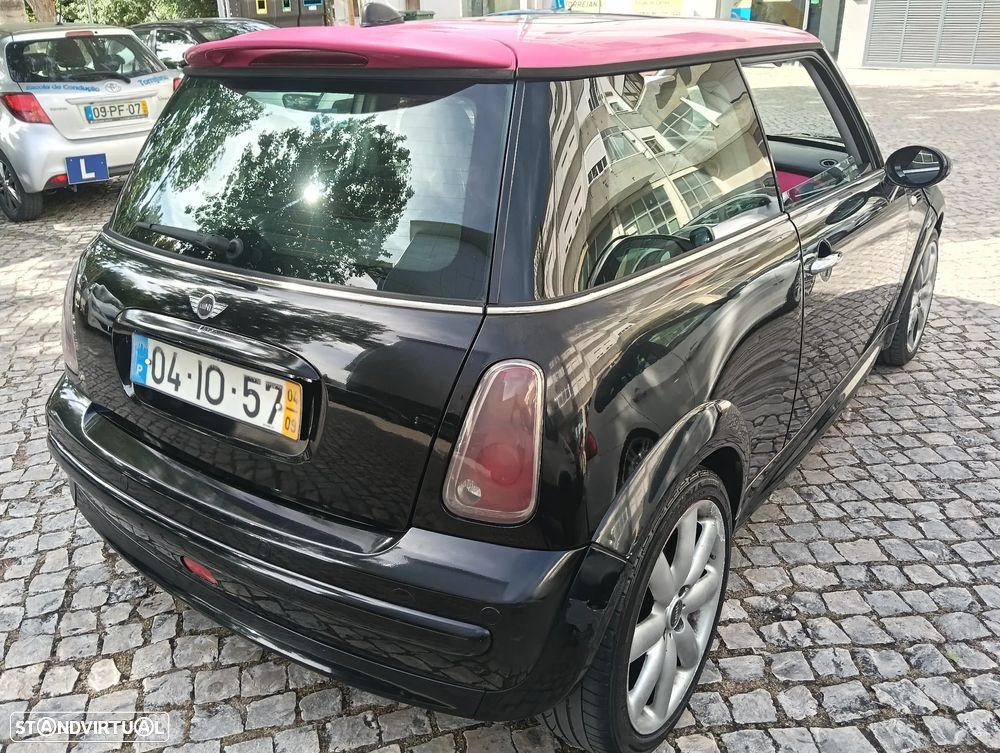 MINI 3 Portas One 1.4 D - 13