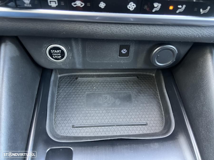 Nissan Qashqai 1.3 DIG-T N-Connecta Xtronic - 41