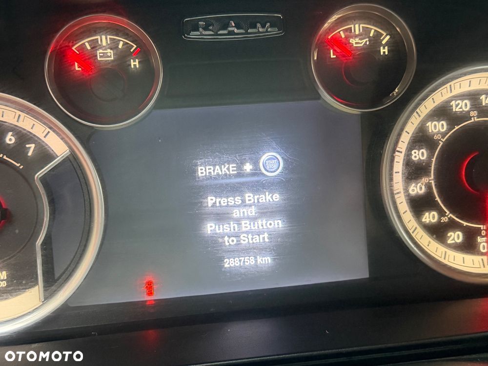 Dodge RAM - 13