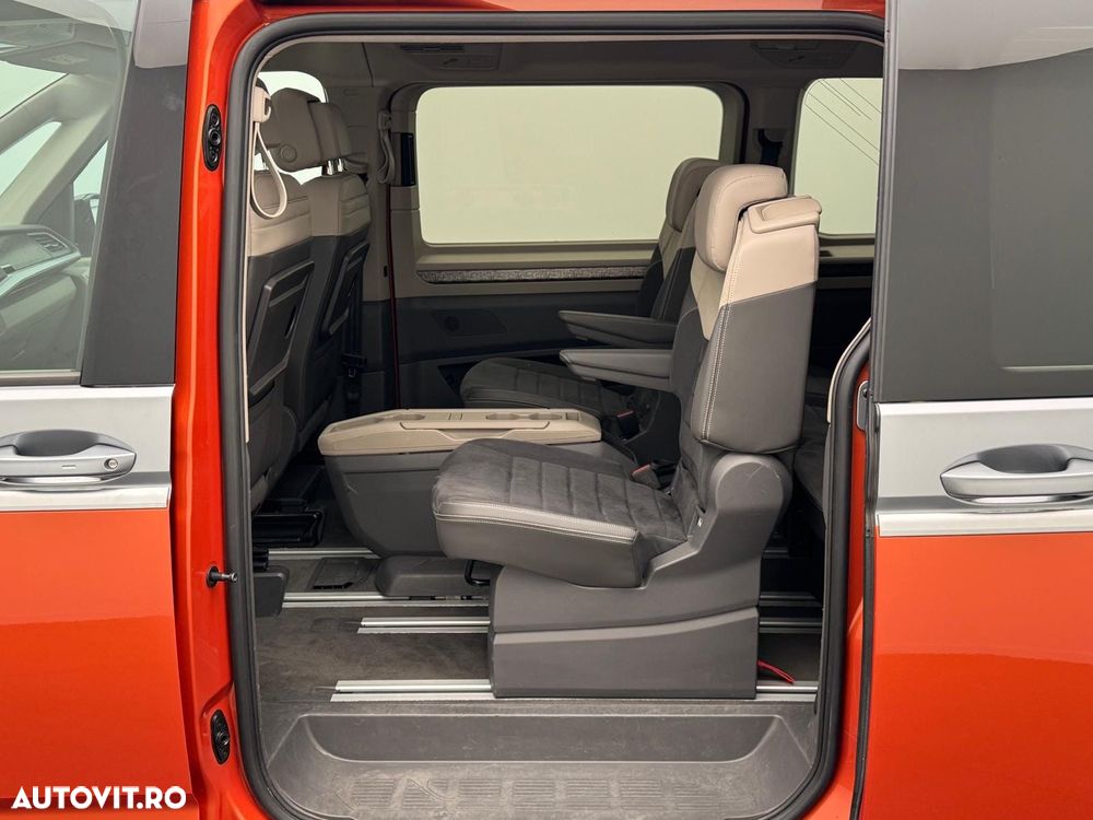 Volkswagen Multivan - 12