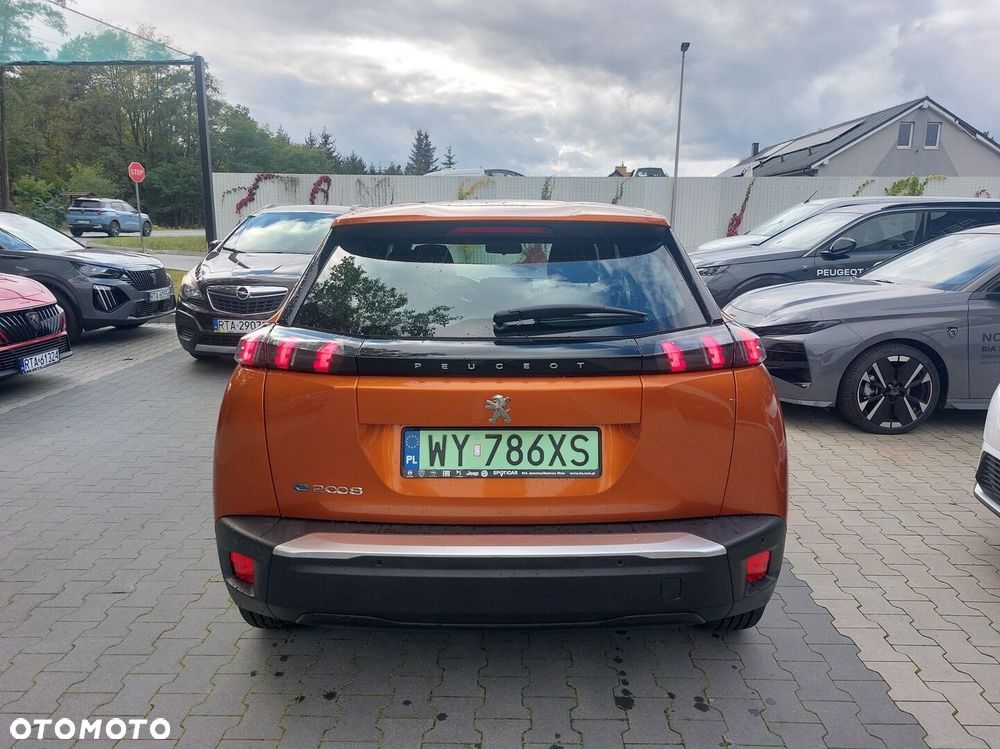 Peugeot 2008 2023 photo 4