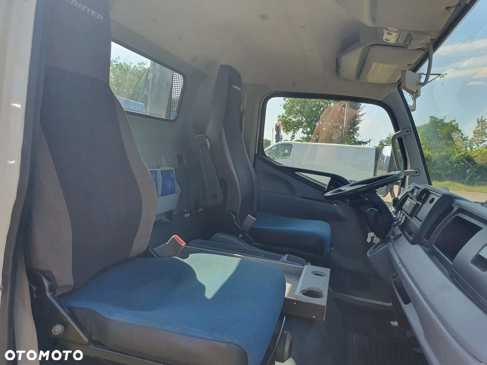 FUSO Canter 7C15 - 14
