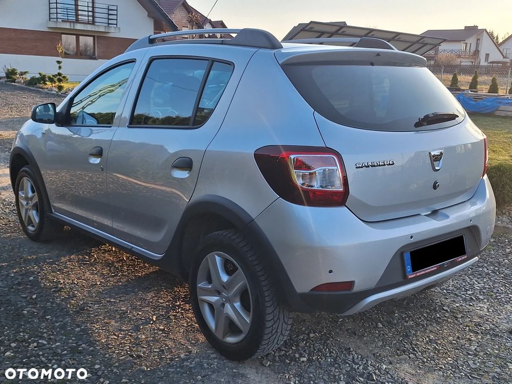 Dacia Sandero Stepway TCe 90 (S&S) Prestige - 4