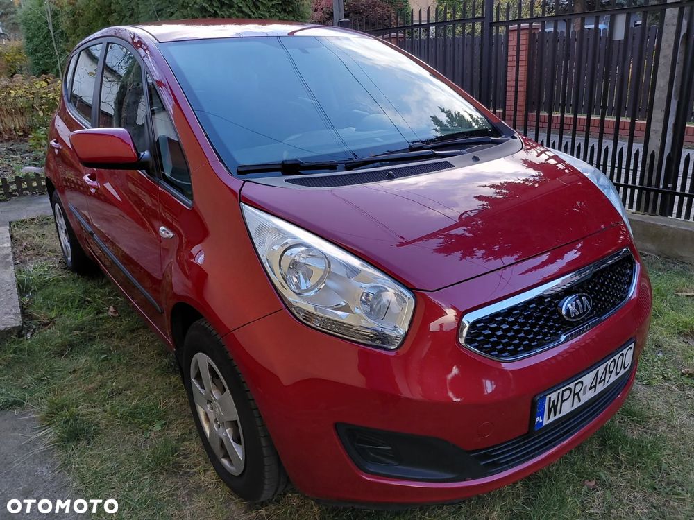 Kia Venga 1.6 L - 7