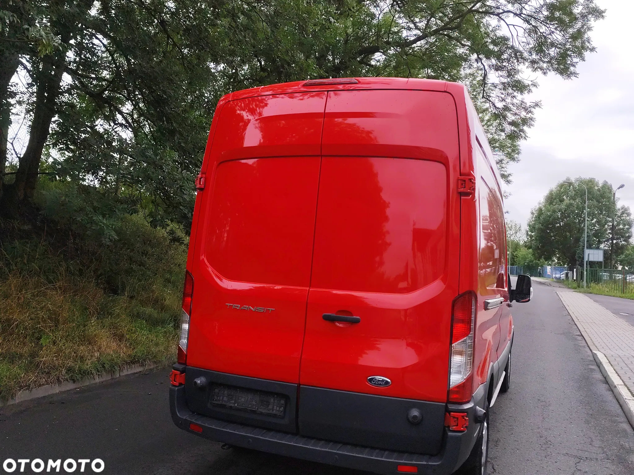 Ford Transit - 13