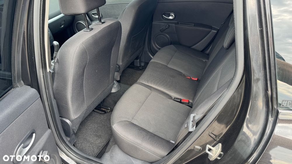 Renault Clio 1.2 TCE Wind - 10