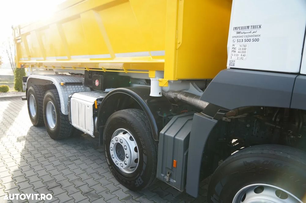 Mercedes-Benz AROCS 3243 / 8x4 / BASCULĂ DUBLU 6,2 M / HAYON HIDRODOXY / CLAPETĂ HIDRODOXY / AUTOMATĂ / ANVELOPE 100% / EURO 6 / 2021 - 22