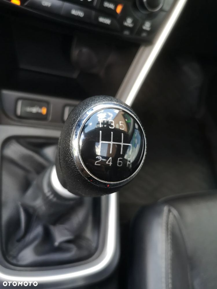 Suzuki SX4 S-Cross 1.6 DDiS Premium Plus - 27