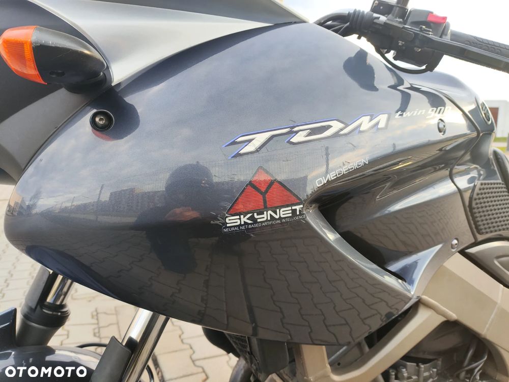 Yamaha TDM - 18