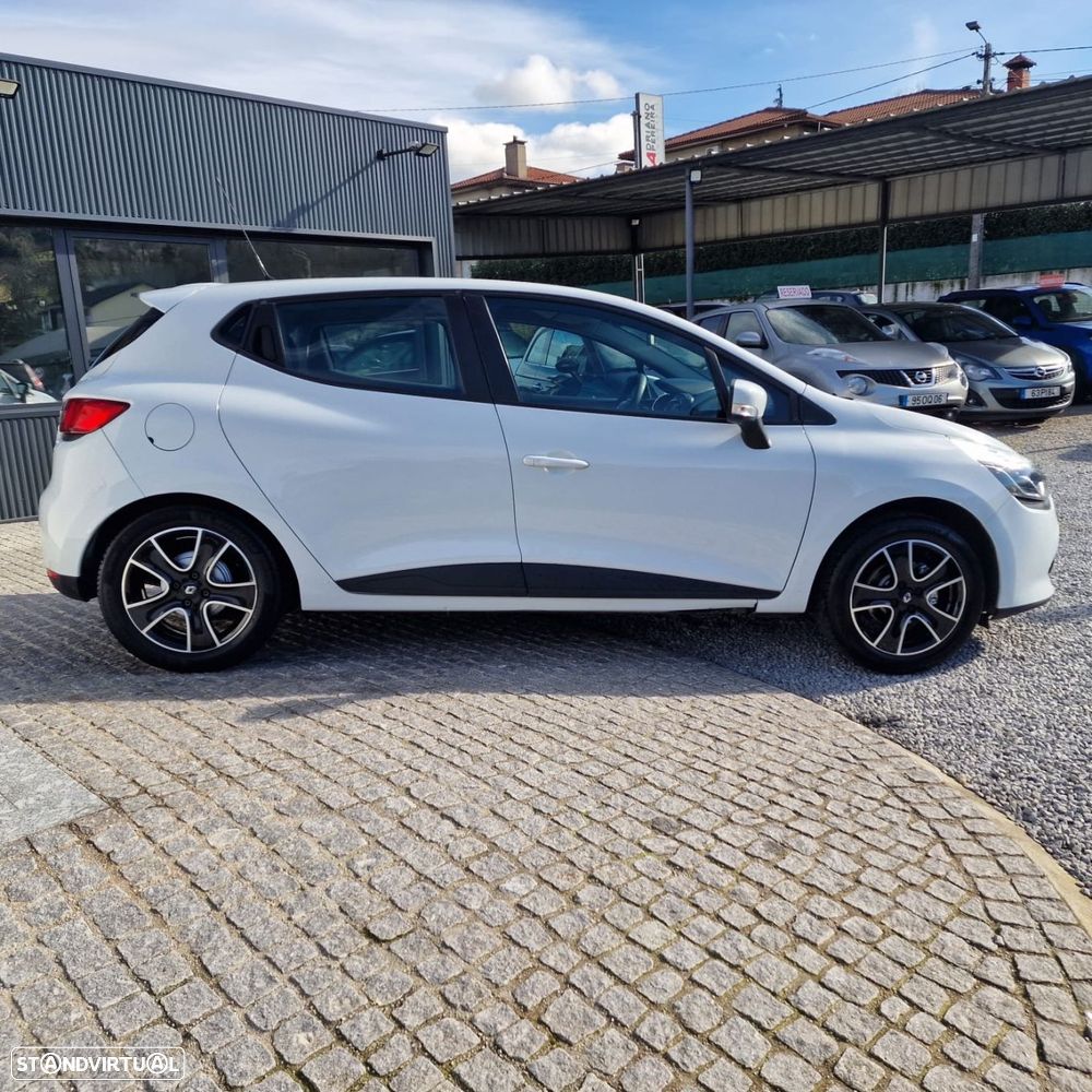 Renault Clio 0.9 TCE Dynamique S - 14