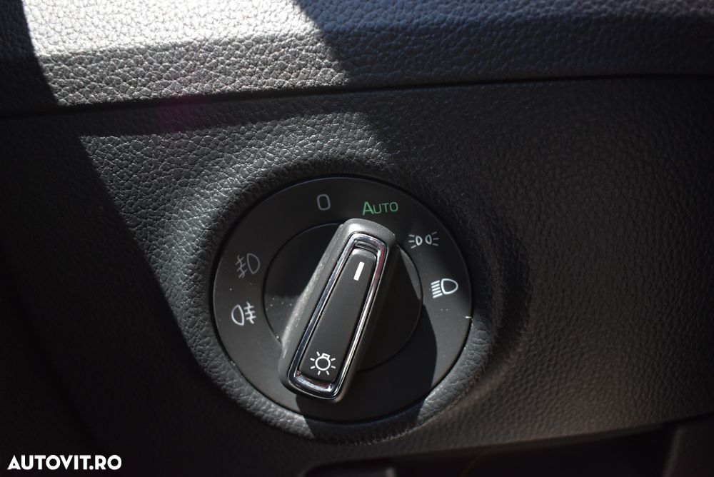 Skoda Superb 2.0 TSI DSG Style - 17