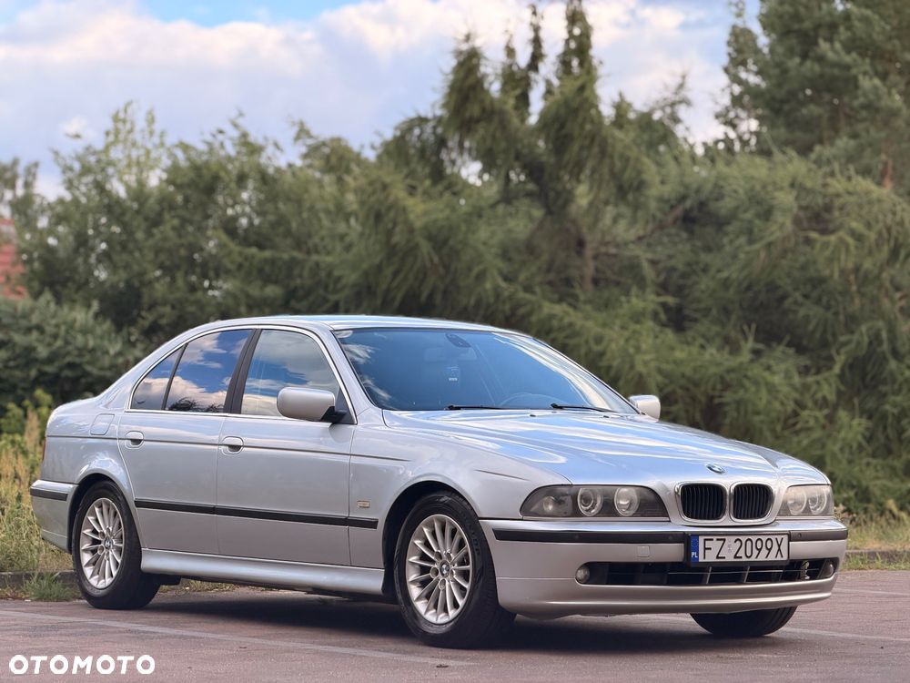 BMW Seria 5 - 12