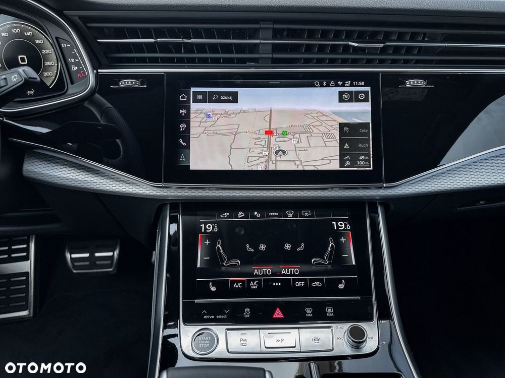 Audi Q8 - 30