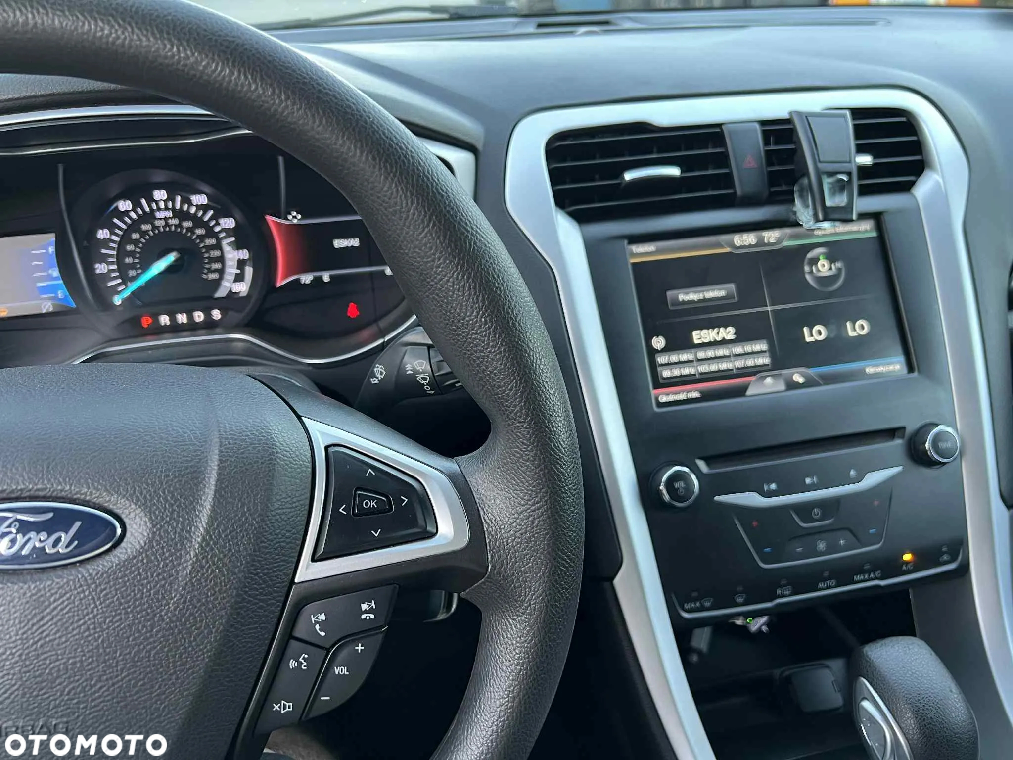Ford Fusion - 27