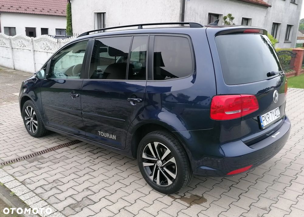 Volkswagen Touran 2.0 TDI DPF DSG Highline - 6