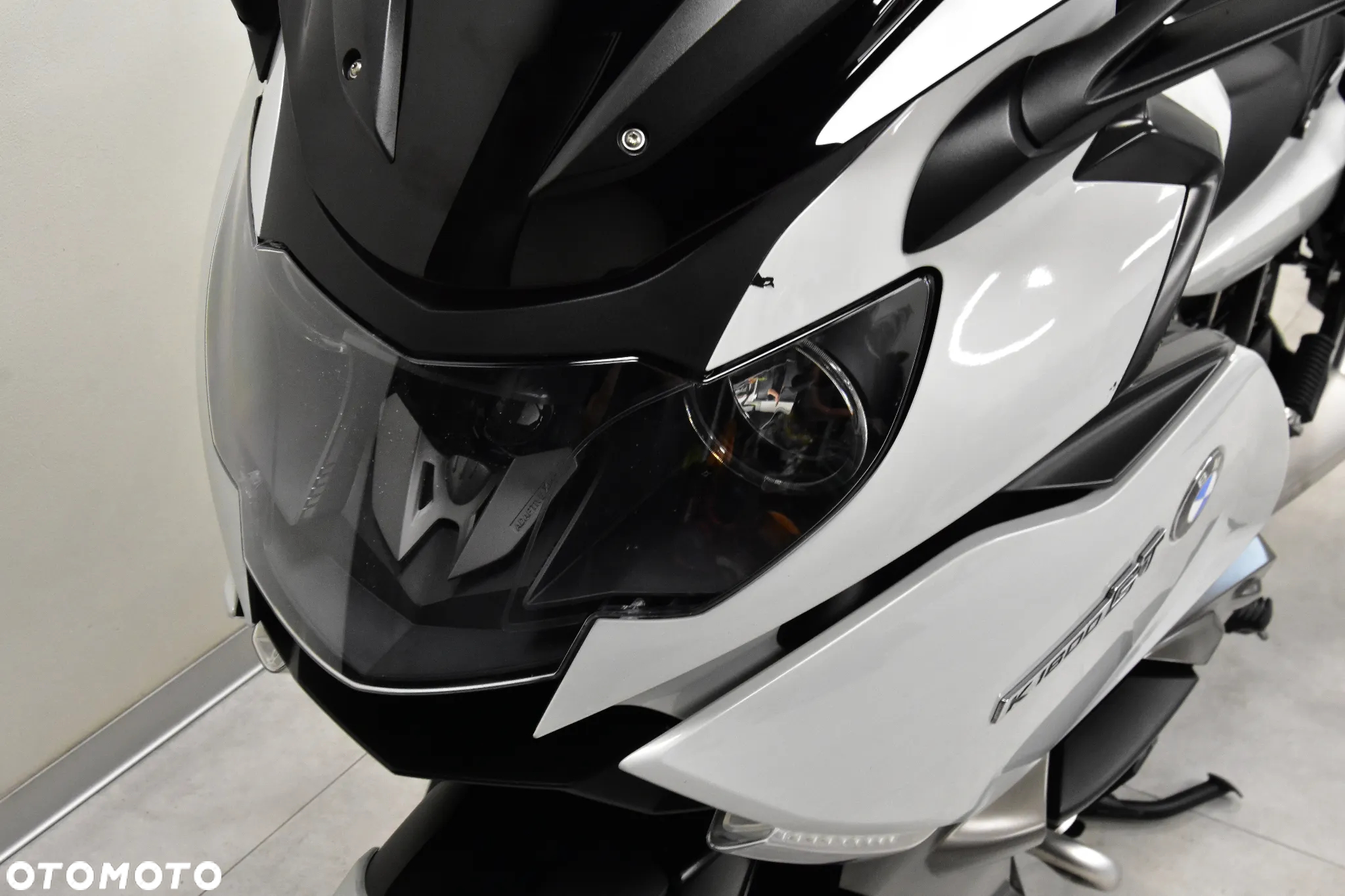 BMW K - 19
