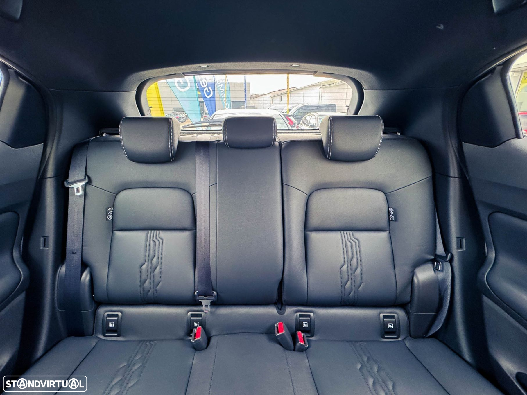 Nissan Juke 1.6 Hybrid Tekna - 21