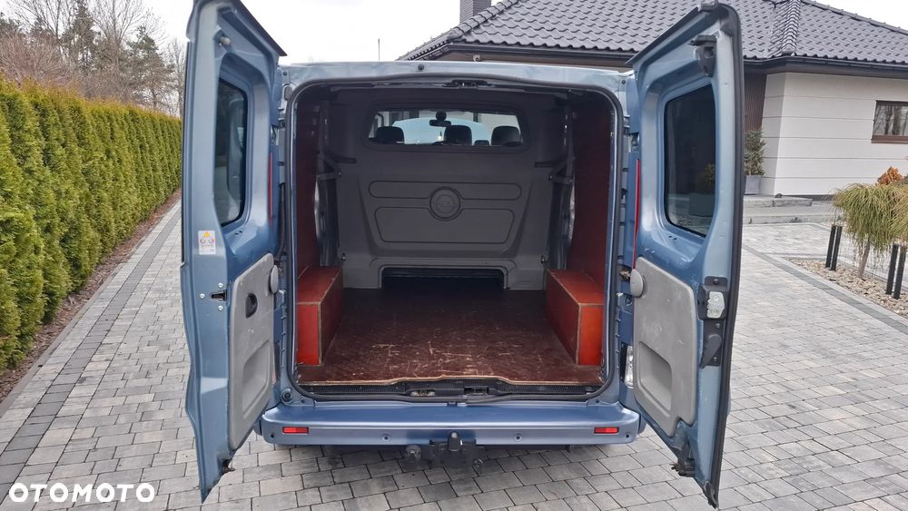 Opel VIVARO - 31