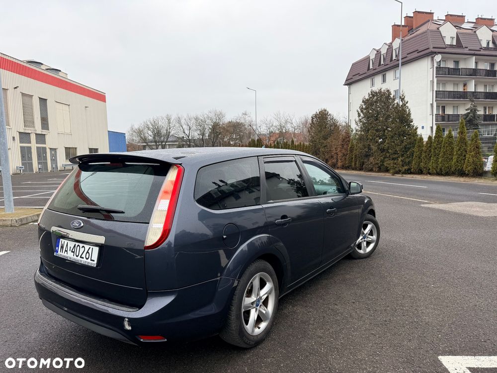 Ford Focus 1.6 Trend - 7