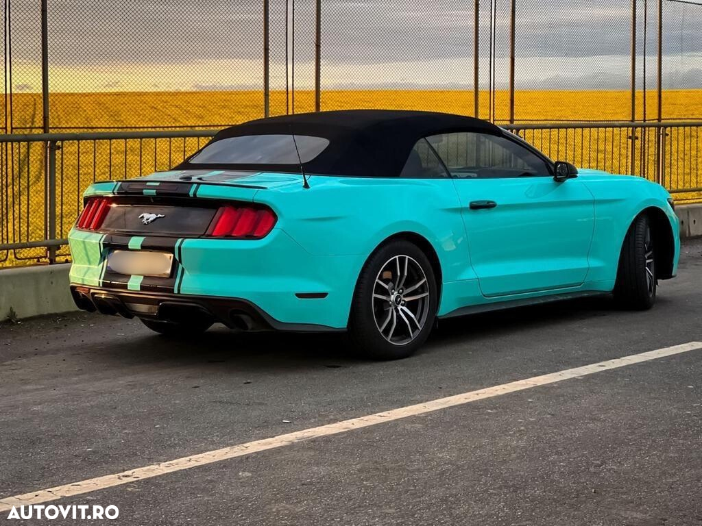Ford Mustang 2.3 EcoBoost Aut. - 3
