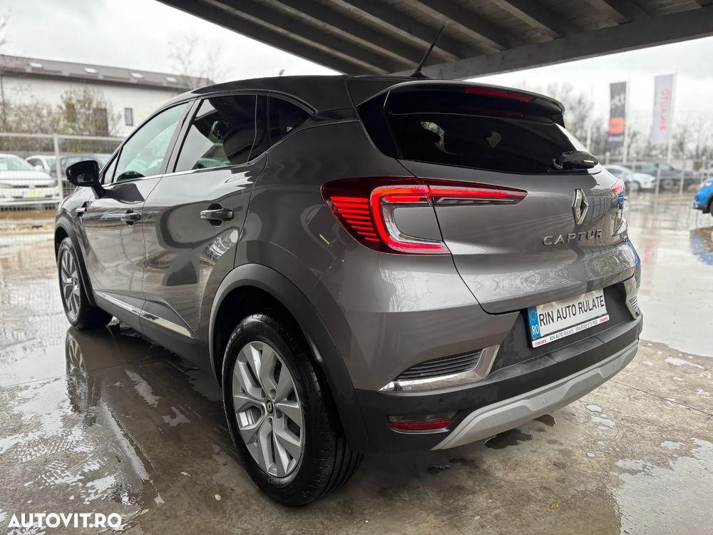 Renault Captur TCe 140 EDC GPF INTENS - 8