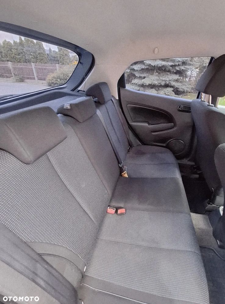 Mazda 2 1.3 Exclusive - 7