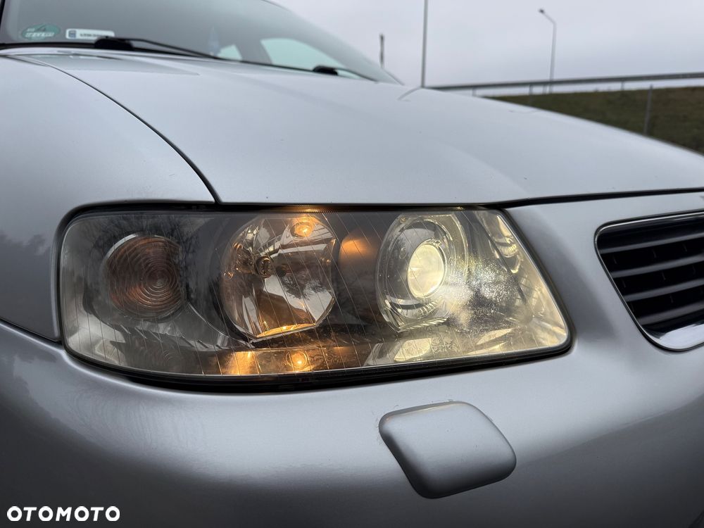 Audi A3 Sportback 1.9 TDI Attraction Tiptronic - 9