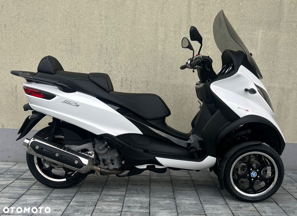 Piaggio MP-3 - 6
