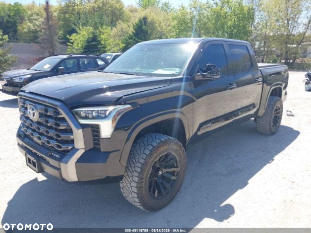 Toyota Tundra - 2
