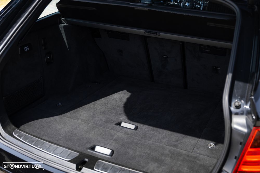 BMW 320 d xDrive Pack M Auto - 13